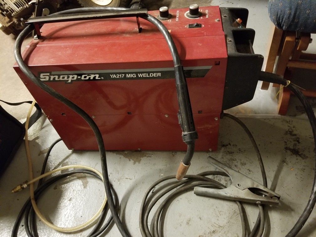 Snap On MIG Welder