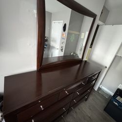 9 Drawer Dresser/vanity Mirror (Brown Wood) 
