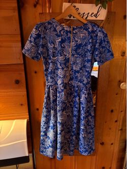 Lula Roe Flower Dress. Size: adult small