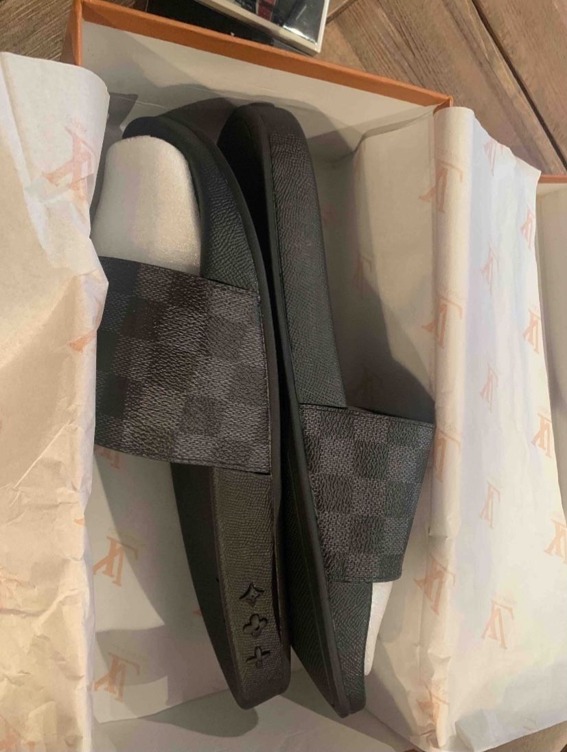 Louis Vuitton Men Sandals Size 11