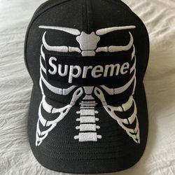 SUPREME BONES HAT