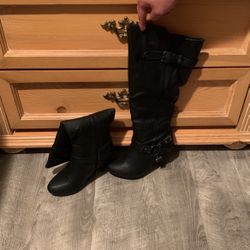 Black Boots Size 6 