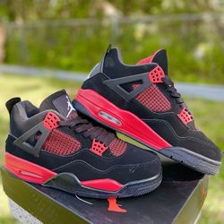 Jordan 4 "Red thunder"