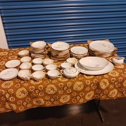 Vintage HARMONY HOUSE (ROSE CHINA)