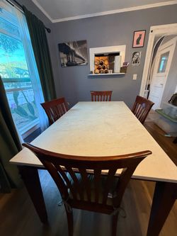 Dinning Table