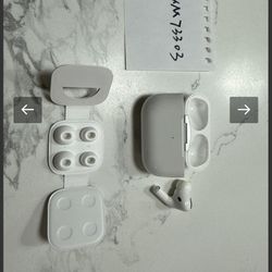 Apple AirPods Pro (only Right Bud Working)