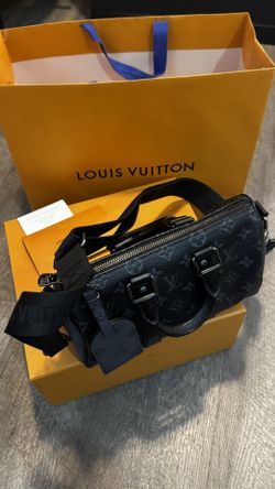 Louis Vuitton Monogram Eclipse Keepall Bandouliere 25