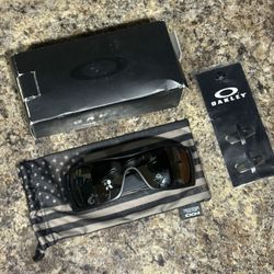 Oakley Batwolf Sunglasses 