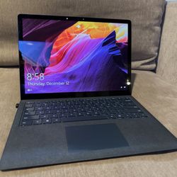 Surface Laptop Pro 2021 14inch  W/ Microsoft Dockstation