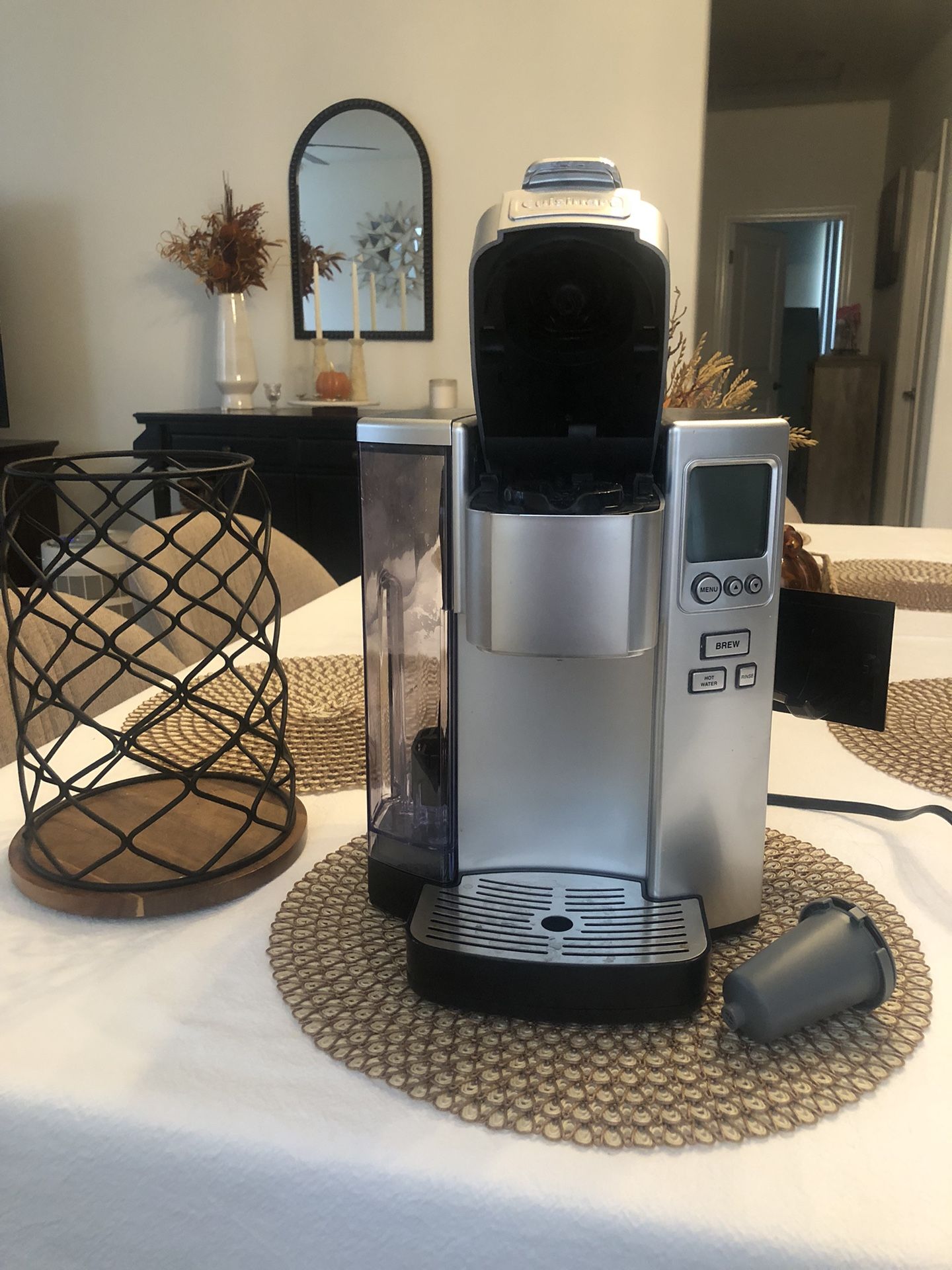 Cuisinart coffee maker with KCup carousel holder