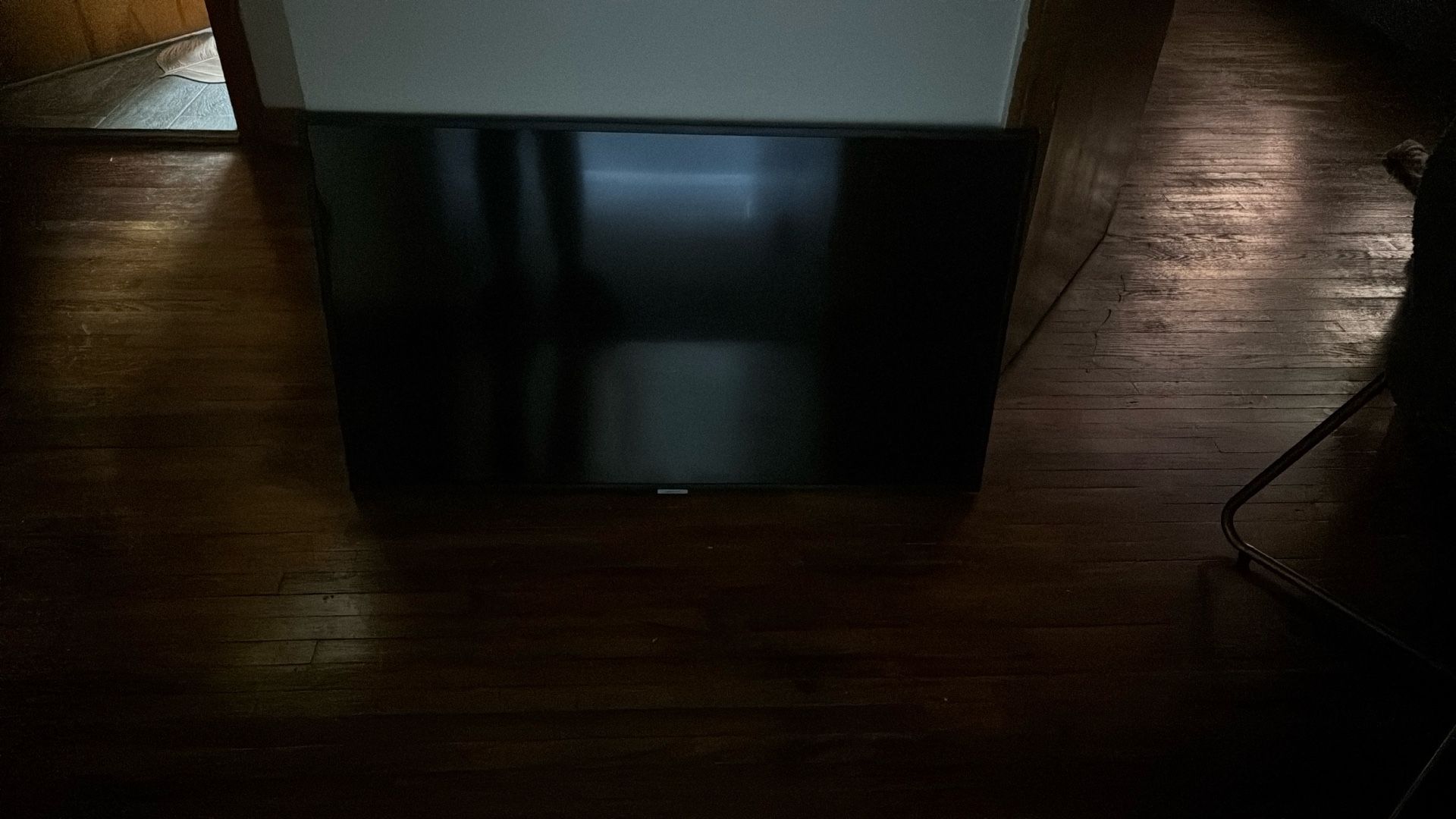 40’ Samsung Smart TV