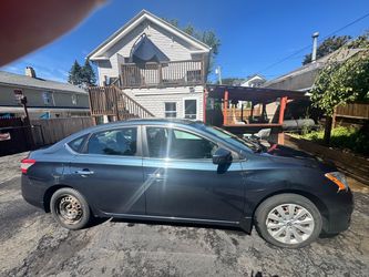 Nissan Sentra Sedan