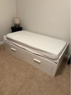 Brimnes daybed frame - twin to king