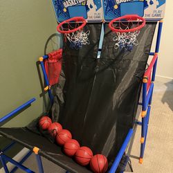 PENDING FREE - Kids indoor basket hoop