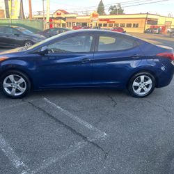 2013 Hyundai Elantra 