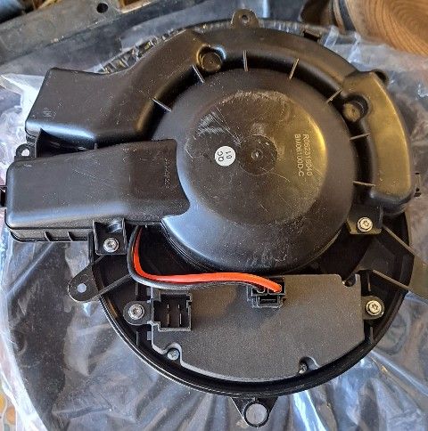 HEATER BLOWER MOTOR
