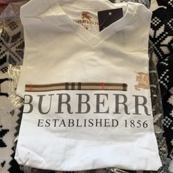 BurBerry  Shirt Size M 