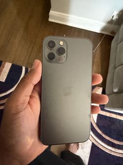 iPhone 12 Pro 256gb unlcoked top of touch screen not working well