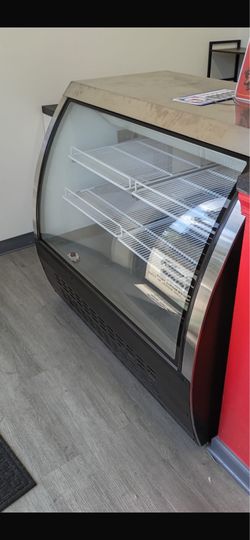 Máquina de hacer pizza y friser