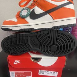 Nike Dunk Low (Halloween)