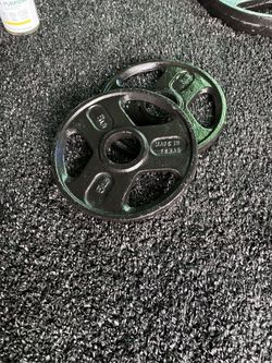 All New-Cast Iron Grip Plate sets 5lb pairs- Price for one pair 