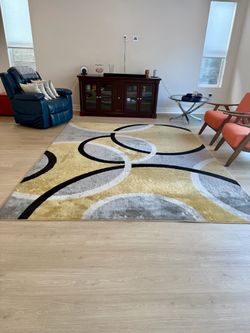 Area Rug - Bed Bath & Beyond 8ft*10ft