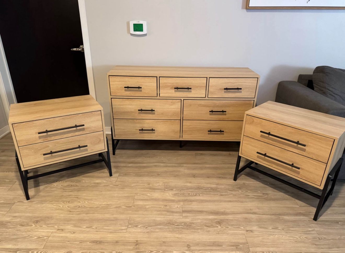 🌿 Modern Dresser + 2 Nightstands Set – Fully Assembled