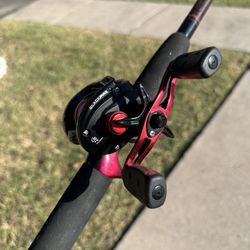 Abu Garcia Black Max 3 Right Hand Baitcast Fishing Reel - BMAX3 Quantum Rod Lite Graphite 