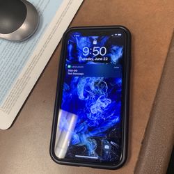 I Phone XR