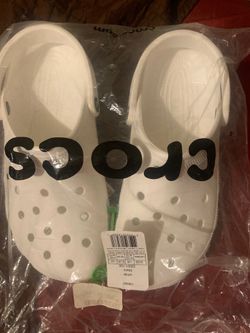 White Men’s size 10 crocs