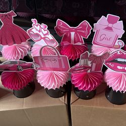 Barbie Centerpieces 12 and party supplies 