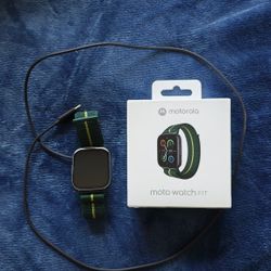 Moto Watch Fit Brand New