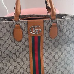 Authentic Gucci Purse For Sale