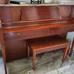 Yamaha Clavinova Piano 