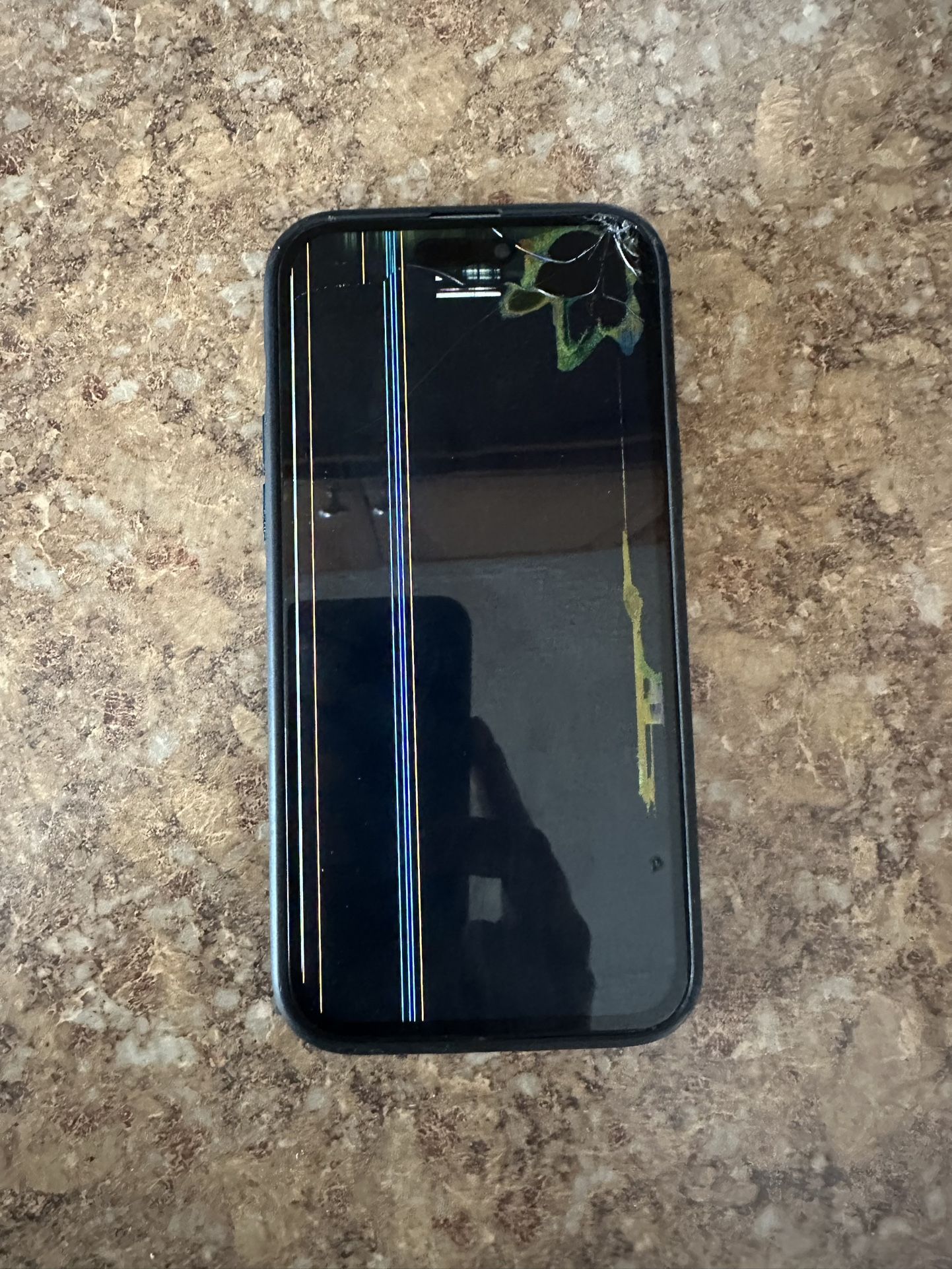 iPhone 15 for parts (screen broken) $150 OBO