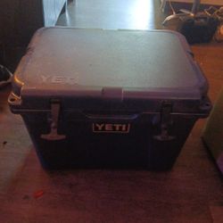 Yeti Cooler 35 Series