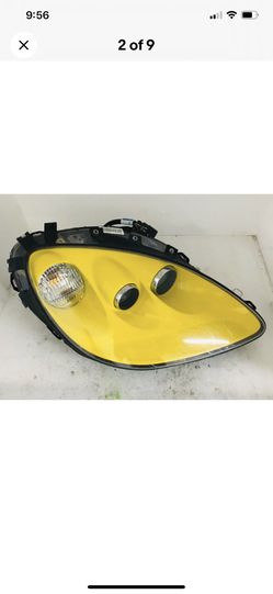 2005-2013 Chevrolet Corvette Right Side OEM Xenon HID Yellow Headlight