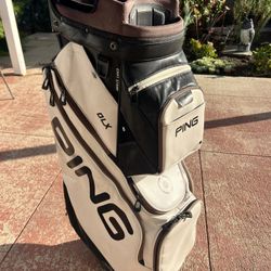 Ping Deluxe Golf bag