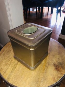 Silver tissue holder