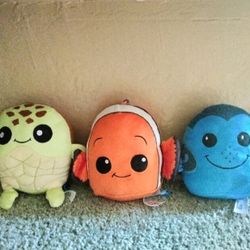 3 Finding Nemo Plushies