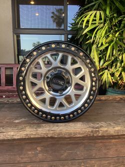 17” KMC KM549 WHEELS