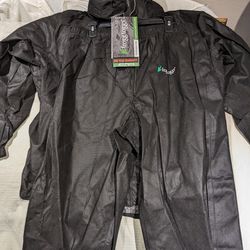 Brand New Frogg Toggs Men's Classic All Sport Waterproof Breathable Rain Suit And Yes I'm Going To See It One More Time This Rain Suit Is Brand Spanki