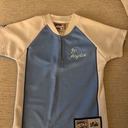 Vintage Never worn boys Lakers Warm up Shirt
