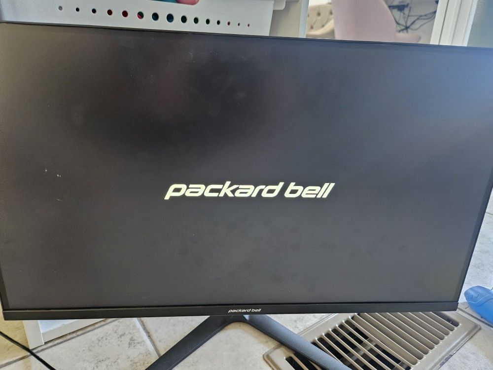 22" Packard Bell Hdmi display Monitor