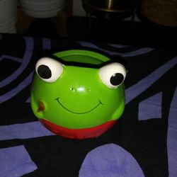 Small Ceramic Frog Planter Pot 