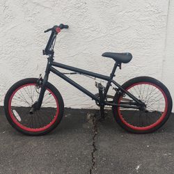 Mongoose Bicycle Youth Freestyle BMX Trick Bike