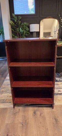 Free Bookcase/Storage Shelve
