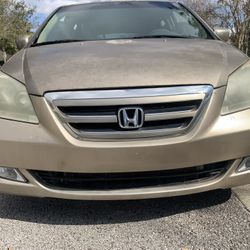 2002 Honda Odysseys 