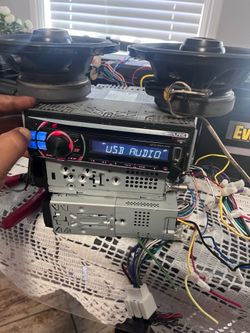 Alpine stereo and speakers for $50