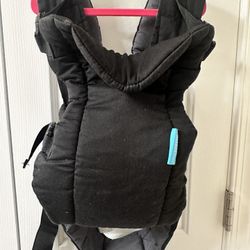 Infantino Baby Carrier